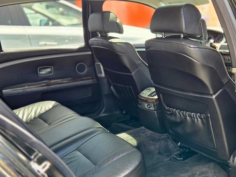 Used 2005 BMW 745Li RWD image 38