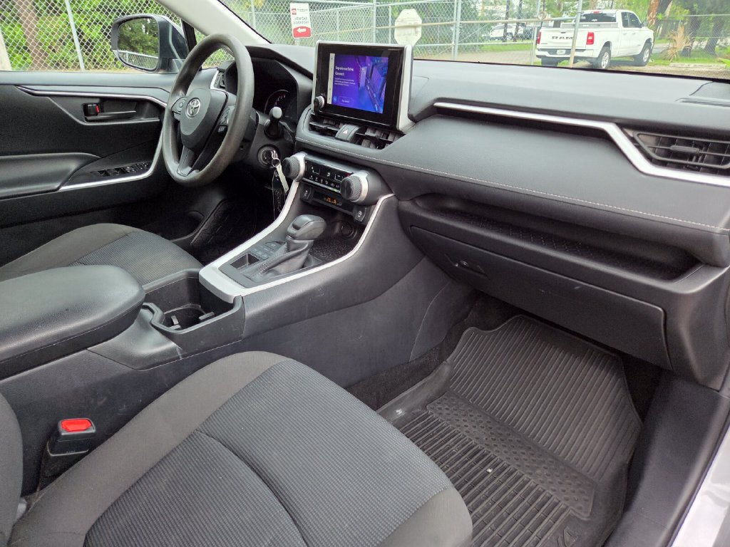 Certified 2024 Toyota RAV4 LE AWD/4WD image 13