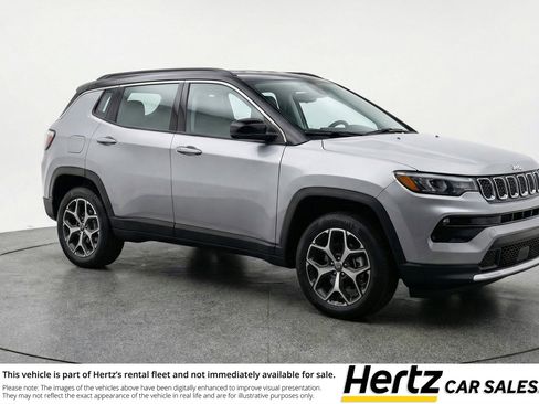 Used 2025 Jeep Compass Limited image 1
