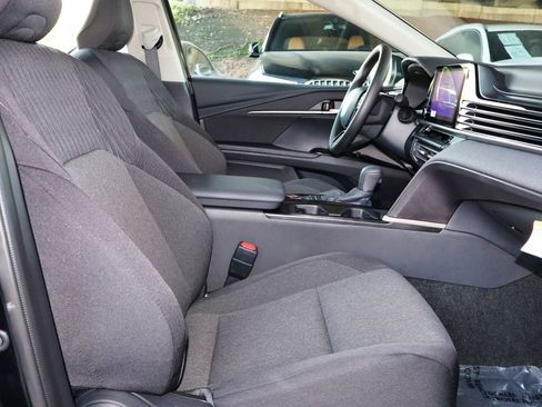 Used 2026 Toyota Camry LE FWD image 53