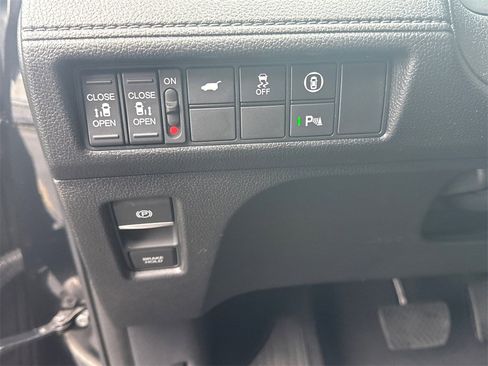 Certified 2023 Honda Odyssey Elite image 21