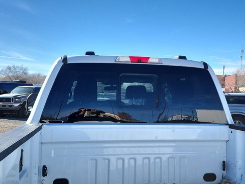 Used 2024 Ford F250 Lariat image 9