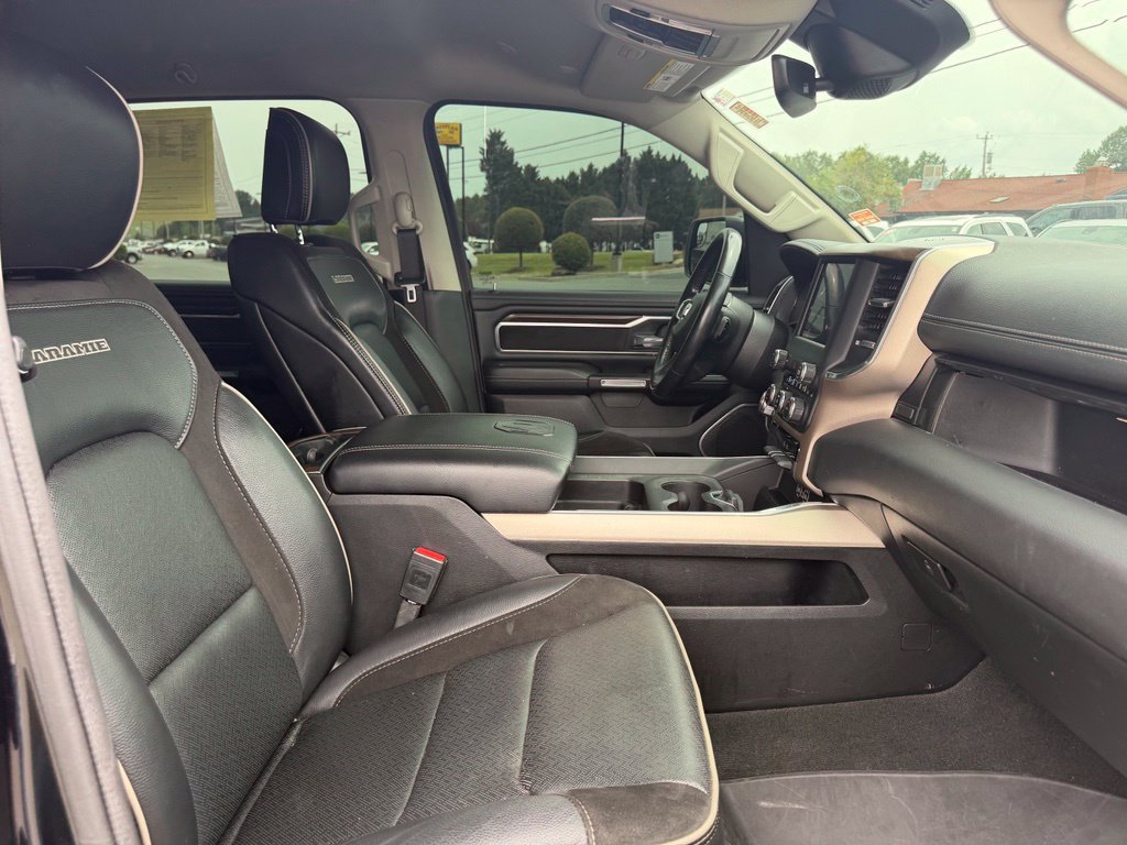 Used 2022 RAM 1500 Laramie AWD/4WD image 30