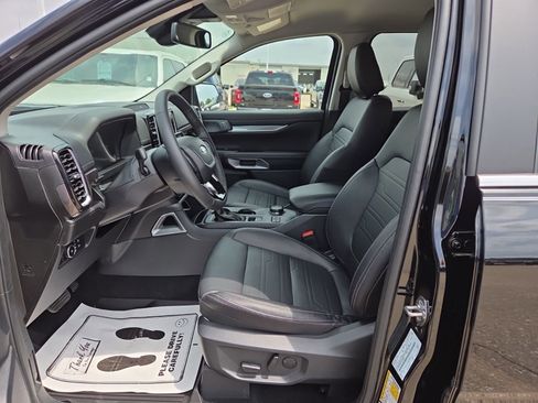 Certified 2025 Ford Ranger Lariat w/ Chrome Accent Package AWD/4WD image 21