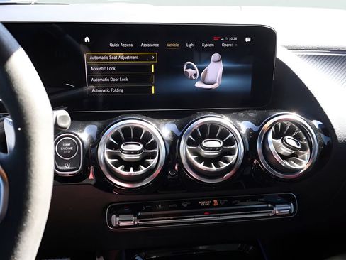 Used 2022 Mercedes-Benz GLA 45 AMG 4MATIC image 30
