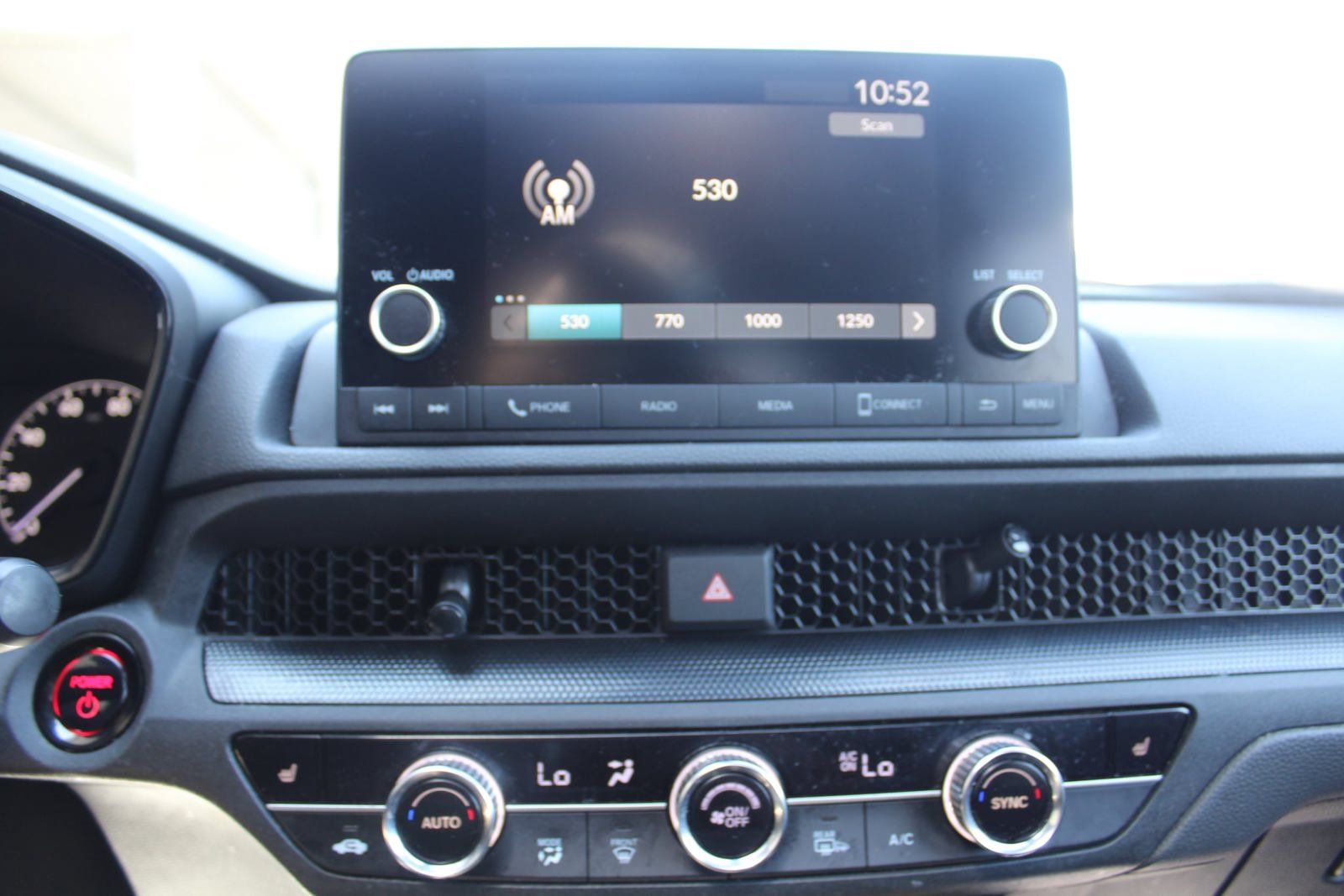 Used 2024 Honda CR-V Sport image 11