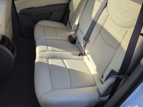 Certified 2023 Cadillac XT5 Premium Luxury w/ LPO, Floor Liner Package image 17