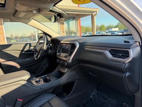 Used 2023 GMC Acadia Denali w/ Denali Ultimate Package image 27