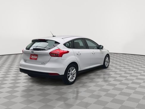 Used 2018 Ford Focus SE FWD image 29