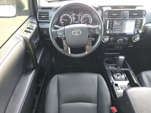 Used 2023 Toyota 4Runner TRD Off-Road Premium image 39