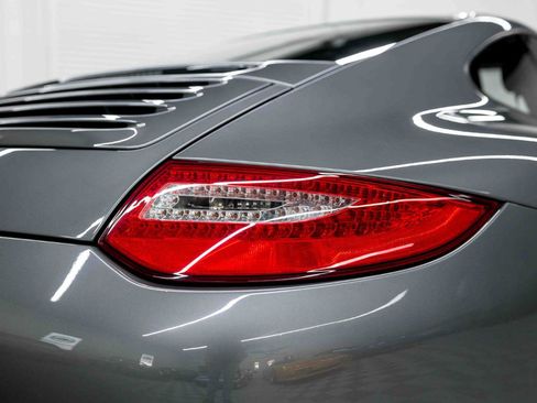 Used 2011 Porsche 911 GT3 RS image 24