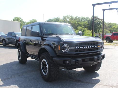 Used 2022 Ford Bronco Black Diamond w/ Sasquatch Package AWD/4WD image 8