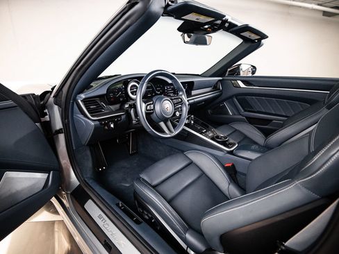 Certified 2024 Porsche 911 Turbo S AWD/4WD image 4