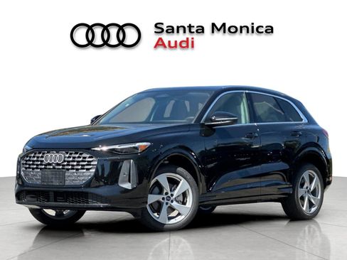 New 2025 Audi Q5 Premium Plus AWD/4WD image 1