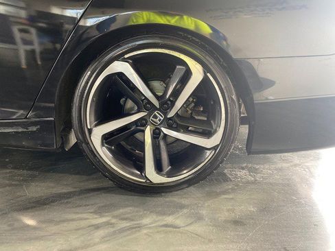 Used 2019 Honda Accord Sport image 10