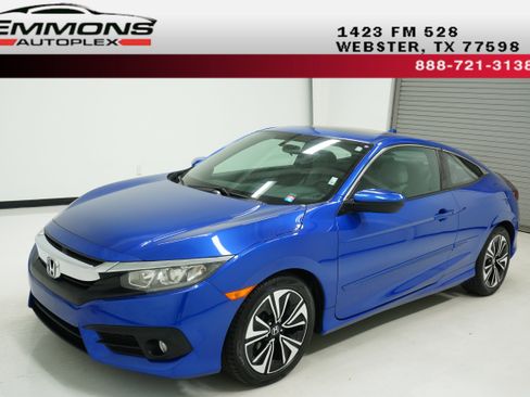 Used 2017 Honda Civic EX-T image 1