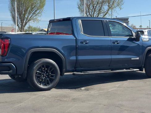 Used 2020 GMC Sierra 1500 Elevation w/ Elevation Value Package image 3
