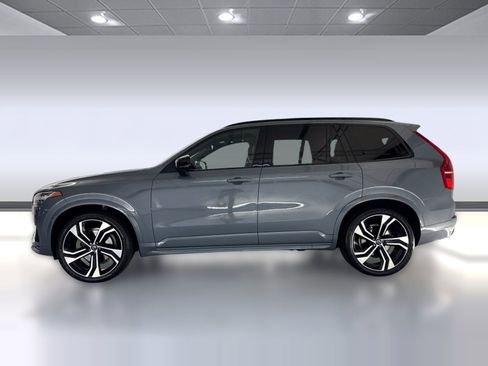 Used 2020 Volvo XC90 T6 R-Design w/ Protection Package Premier image 2