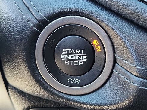 Certified 2021 Dodge Durango SXT image 15