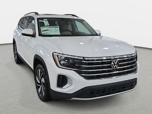 New 2026 Volkswagen Atlas SE AWD/4WD image 3