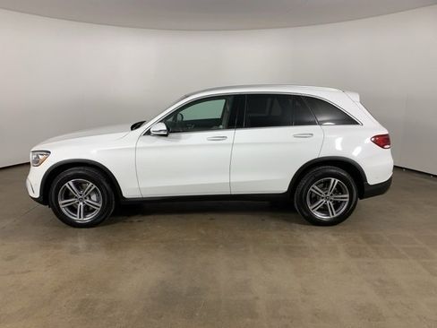Used 2021 Mercedes-Benz GLC 300 4MATIC image 16