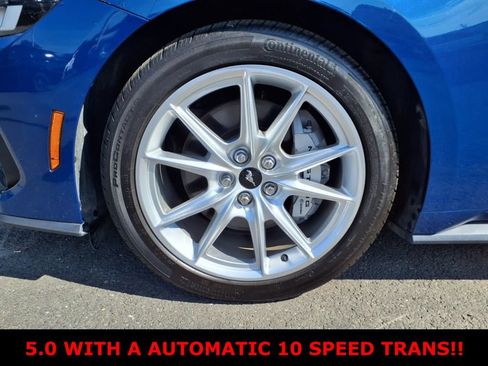 Used 2024 Ford Mustang GT Premium image 7