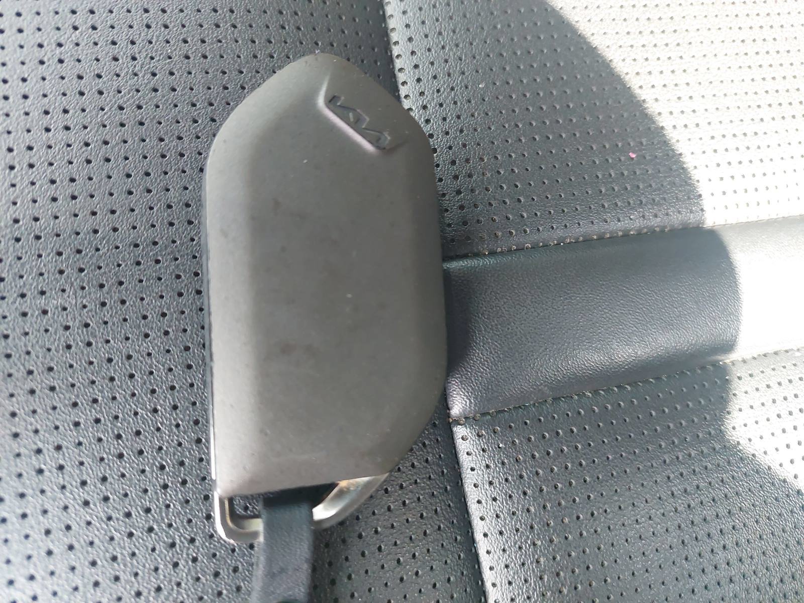 Used 2024 Kia Sorento S w/ Panoramic Sunroof Package FWD image 12