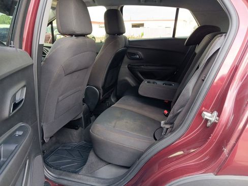 Used 2017 Chevrolet Trax LS FWD image 24