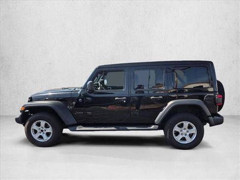 Used 2022 Jeep Wrangler Unlimited Sport w/ Sun And Sound Package AWD/4WD image 8