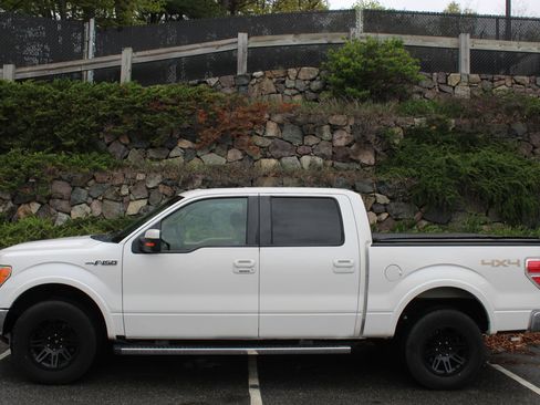 Used 2012 Ford F150 Lariat w/ Lariat Plus Pkg AWD/4WD image 6
