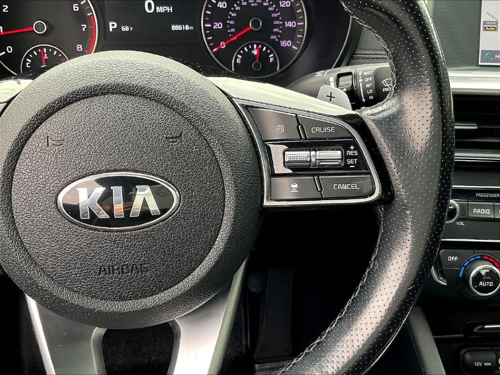Used 2019 Kia Optima SX w/ SX Limited (Black) Package FWD image 13
