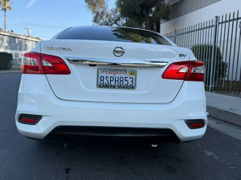 Used 2019 Nissan Sentra SV FWD image 12