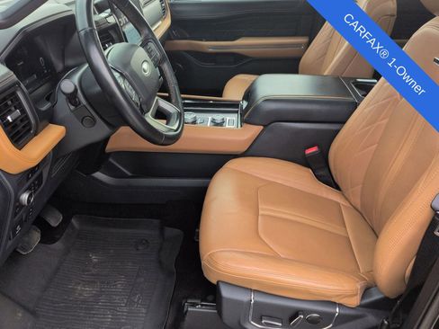 Used 2022 Ford Expedition Max Platinum image 19