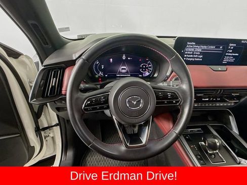 Used 2025 MAZDA CX-70 Plug-In Hybrid w/ Premium Plus AWD/4WD image 11