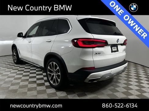 Used 2022 BMW X5 xDrive40i w/ Premium Package image 5