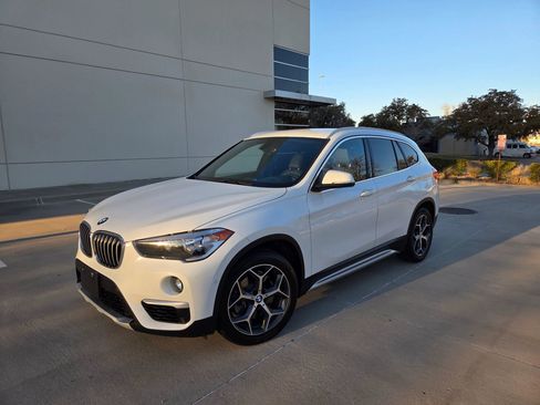 Used 2018 BMW X1 sDrive28i image 6