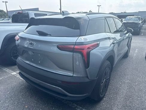 Used 2025 Chevrolet Blazer EV LT w/ Midnight/Sport Edition FWD image 2