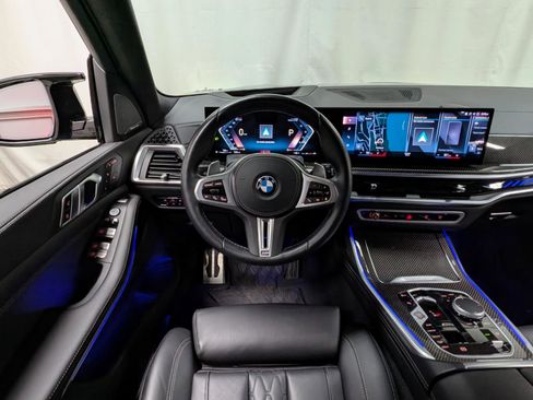 Used 2023 BMW X7 M60i w/ M Sport Professional Package image 2