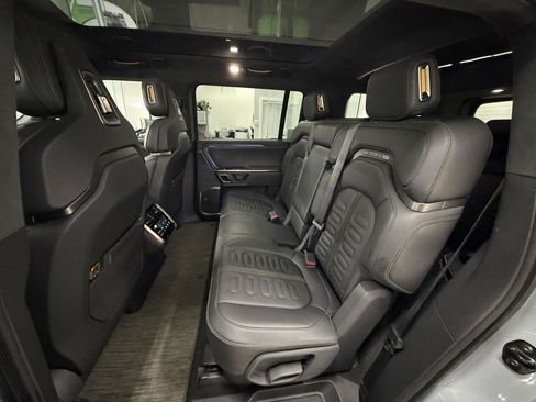 Used 2023 Rivian R1S Adventure AWD/4WD image 13
