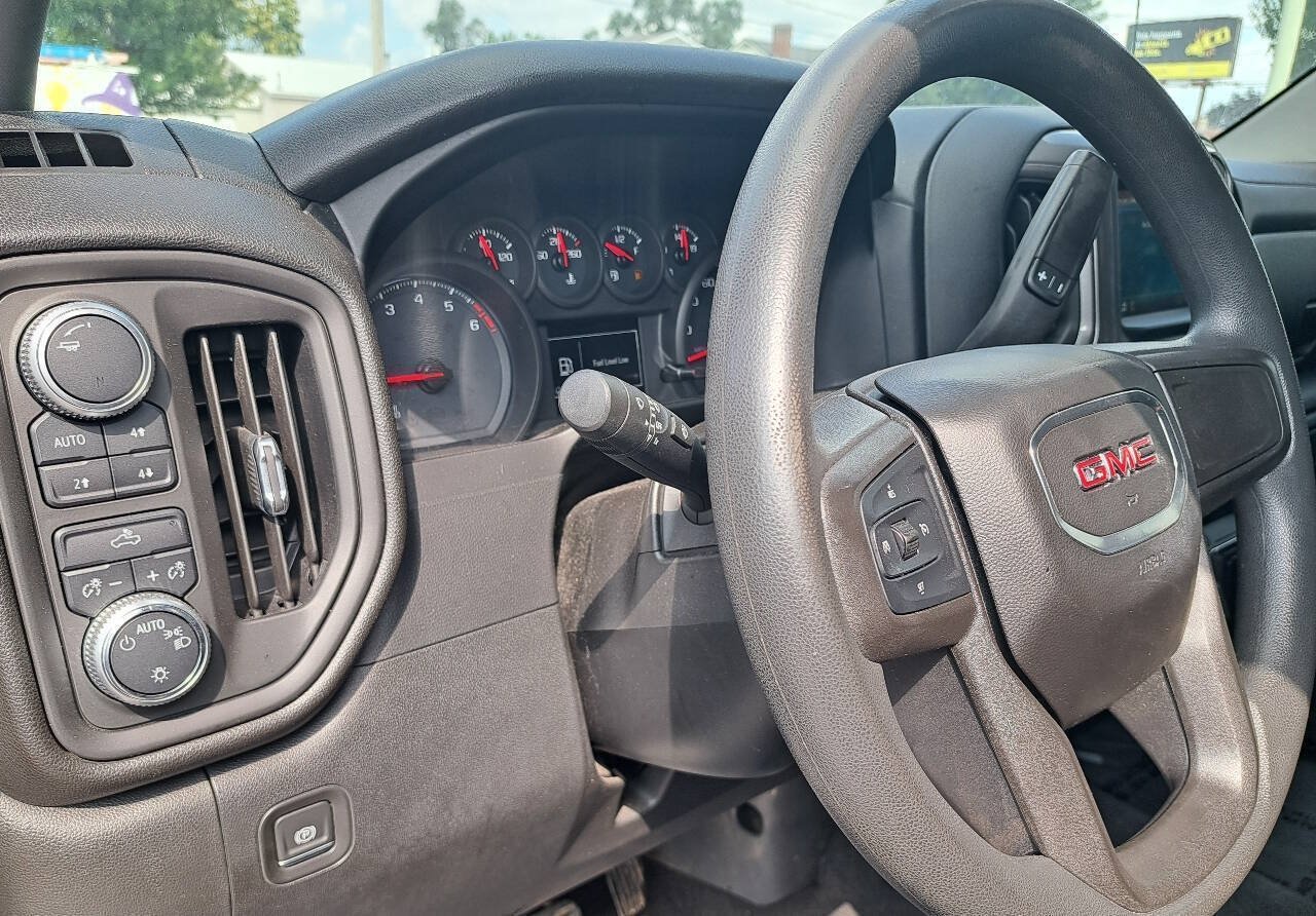 Used 2019 GMC Sierra 1500 4x4 Crew Cab w/ Convenience Package image 9