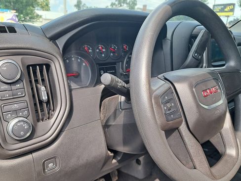 Used 2019 GMC Sierra 1500 4x4 Crew Cab w/ Convenience Package image 9