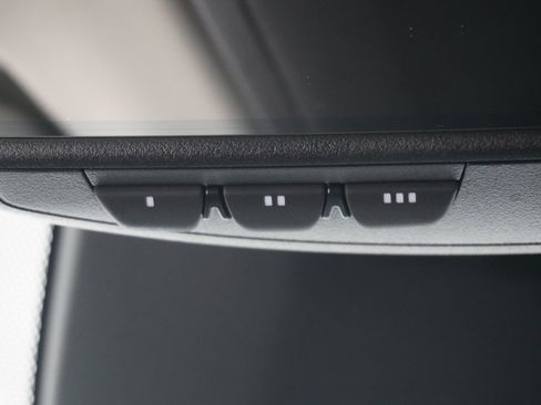 Used 2025 Lexus NX 250 FWD w/ Premium Package image 23