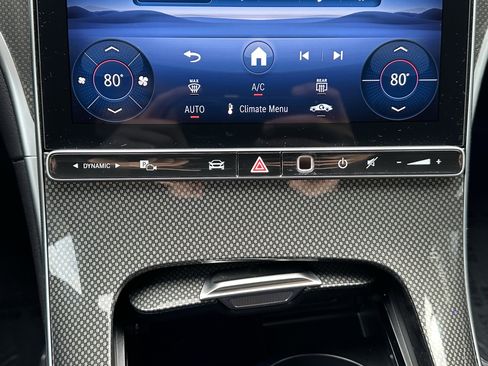 Certified 2025 Mercedes-Benz C 300 4MATIC Sedan image 23