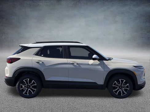 New 2026 Chevrolet TrailBlazer ACTIV w/ Convenience Package image 2