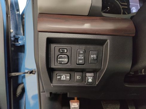 Used 2019 Toyota Tundra Limited w/ Limited Premium Package image 26