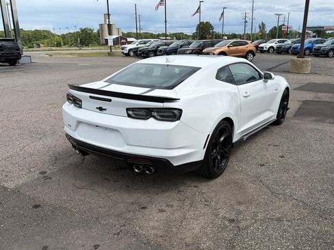 Used 2023 Chevrolet Camaro LT w/ RS Package RWD image 4