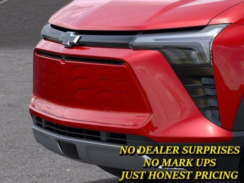 New 2025 Chevrolet Blazer EV LT AWD/4WD image 13