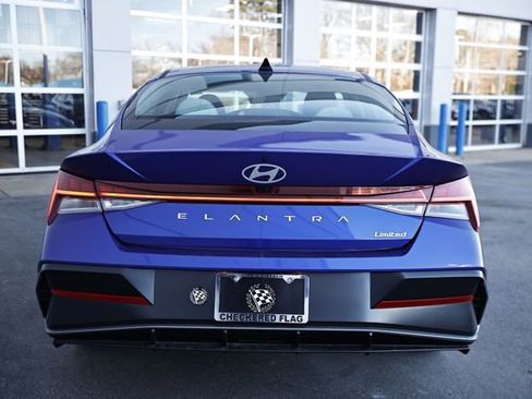New 2026 Hyundai Elantra Limited image 4