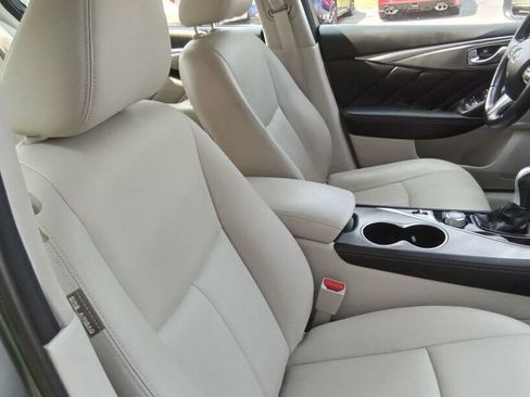 Used 2017 INFINITI Q50 3.0t Premium w/ 3.0T Premium Plus Package image 11