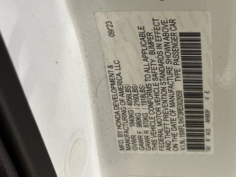 Used 2024 Honda Civic EX-L image 34